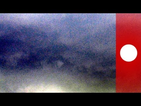 Moore - En quarante minute à peine, la tornade, d'une puissance rare, a tout ravagé sur son passage.... euronews, the most watched news channel in Europe Subscribe f...