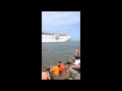 Watching a Carnival Cruise Ship Leave Jetty Park in Port Canaveral