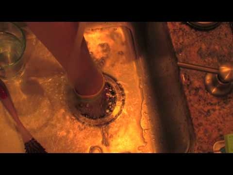 how to remove iodine stain from sink