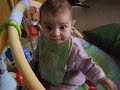 Emmy tient assise