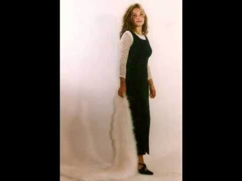 Evelyne (Eva) Santana Soprano sings La Rondine from Puccini