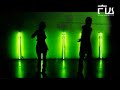 http://fr.myspace.com/felixwellcomofficiel

tecktonic version - best electro-dance clip 2008