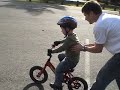 Tristan learns to ride without training wheels