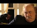 David Crosby visited the Duch tv program 2 Meter Sessies in 1998 with his new band CPR. One of the songs they did was the Crobsy, Stills, Nash and Young classic 'Deja Vu'. It was filmed at a strange location and host Jan Douwe Kroeske talks us through it the first minute and a half.
