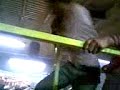 omar en el tubo