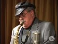 phil woods is featured with the capitol quartet on a quincy jones classic- the quintenssence.  recorded live at yamaha's artist service center in nyc on october 8, 2005.  download the entire concert at yamaha.com/podcasts. for more info go to capitolquartet.com.