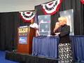 videos de DNC 2008: CEO of DNC Leah Daughtry's Greeting