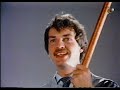 lyrics: escoutez, tous gentilz galloys, la victoire du noble roy fran�oys. et orrez, si bien escoutez, des coups ruez de tous costez. phiffres, soufflez,frappez. tambours toujours! avanturiers, bons compagnons, ensemble croisez vos bastons, bendez soudain, gentilz gascons, nobles, sautez dens les ar�ons, la lance au poing hardiz et promptz, comme lyons! haquebutiers, faictes voz sons! armes bouclez, frisques mignons, donnez dedans! frappez dedans! alarme, alarme. soyez hardiz, en joye mis ...