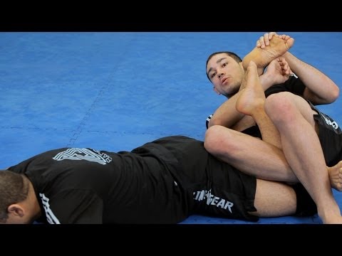 How to Do a Toe Hold | MMA Submissions