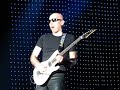 Flying in a blue dream - Joe Satriani (2008 Live in LYON) Flying in a blue dream - Joe Satriani (2008 Live in LYON)