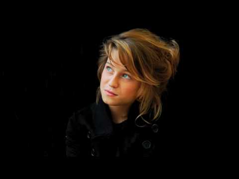 0 Selah Sue is er zo eentje...