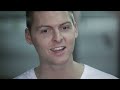 Mike&Colin - De klok tikt door (Officiële Videoclip)