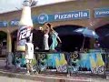 PROMOZORRAS BAILANDO EN LA PLAYA