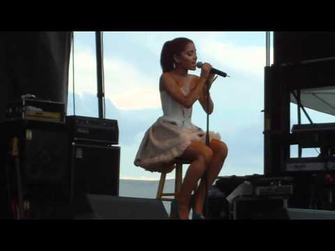 Ariana Grande Rolling in the Deep Crazy Myrtle Beach SC 52811