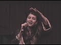 i shot this video of donna de lory on november 7th, 2002 at the mint in los angeles. her performance was spectacular that night!!! i will be adding many more videos that i have shot of donna de lory - donna delory. if you have any questions or comments please e-mail me at: gregorypiland@hotmail.com