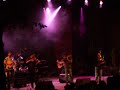 llan de cubel en la carballeira de zas, tocando el tema 