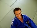 d�monstration de judo de fr�d�ric d�sert (noire 2�me dan) et gr�gory vandekeere ( 1 er kyu). nous tentons de vous d�montrer quelques techniques debout et au sol, accompagn�es de clefs de bras et �tranglements. le judo n'est pas un sport violent, il est avant tout bas� sur le respect de son partenaire. nous esp�rons vous faire faire d�couvrir toute la beaut� de ce sport invent� par ma�tre jigoro kano au 19 �me si�cle.