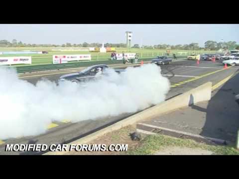 HELFA SS ute burnout at Easternats 2009