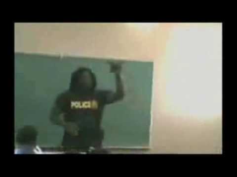 DEA Officer Played Off By Keyboard Cat!