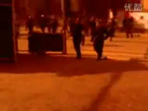 甘肃陇南爆发大规模群众抗暴事件