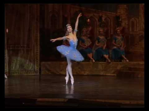 Ballet Bayadere　ガムザッティ- KOIKE SAORI RUSSIA.avi
