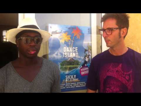 Al Mahara - Little Phil e a Michele Quinci sono le due anime di questa sessione di DANCEISLAND a Mazara del Vallo, coadiuvati dai più importanti coreografi planetari, Hi...