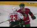 Kurtis Foster vs. Eric Nystrom 11/03/07