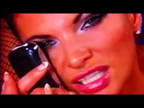 how to apply pink lipstick