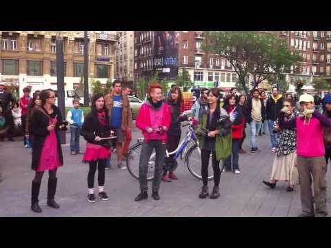 Ribiséta – SlutWalk Budapest 2013 – Kötelező körök