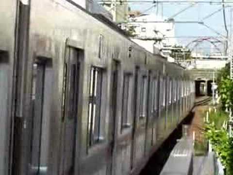 東京メトロ半蔵門線8000系回送列車藤が丘入線