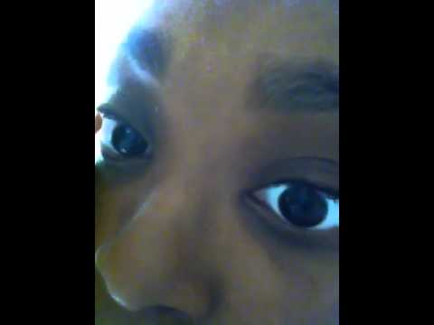 how to define eyelashes