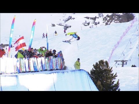 Elisabeth Gram tops the group in qualifying - Innsbruck 2012 Women's Freestyle Skiing Halfpipe
