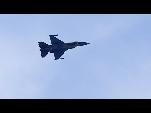USA: Ausbildung ukrainischer Piloten an F-16-Kampfjet ...