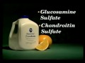 O vídeo apresenta o suco de Babosa (Aloe Vera) enriquecido com Glucosamina para as cartilagens; condroitina para as articulações, MSM e suco de laranja como uma forma natural e saudável de manter a saúde das articulações e cartilagens. Também é rico em fibras, contém vitaminas, aminoácidos, minerais e enzimas importantes para o nosso metabolismo diário. Excelente para bursite, artrite, artrose, osteoartrite, osteoporose, artrite reumática, etc. Excelente para mulheres no climatério. Saiba ...
