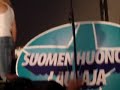 bb-sari pieniss� laulaa yll�tt�en p�iv�ns�teen ja mennink�isen... ja lopussa n�m� ainaiset lorinat tyyliin mul on niin ik�v� taloon.... suomen turhin julkkis