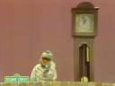 Sesame Street: Kermit Reports News On Hickory Dickory Dock