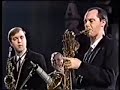oscar klein and his european all stars live at the 1988 bern jazz festival.
oscar klein (trumpet), antti sarpila (reeds), christian plattner (reeds), roy williams (trombone), henri chaix (piano), lino patruno (4 string guitar), roman dylag (bass), gregor beck (drums).
http://www.linopatruno.it
http://www.cambiamusica.it
http://www.michaelsupnick.com
