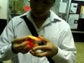 Armando el cubo de rubik en la escuela