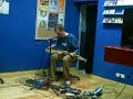 matt elliott en un showcase en madrid en la tienda de discos cd drome (29 de noviembre 2006)