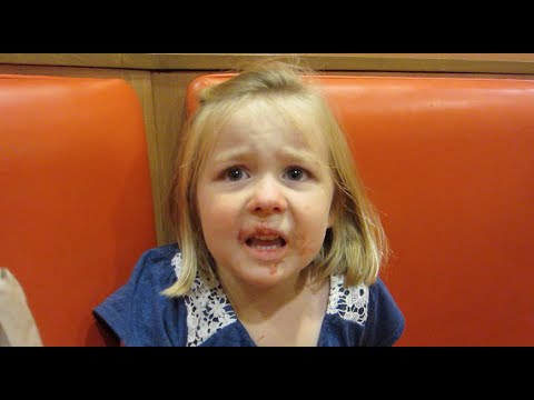 Rachelle Gets A Bloody Nose at Peter Piper Pizza