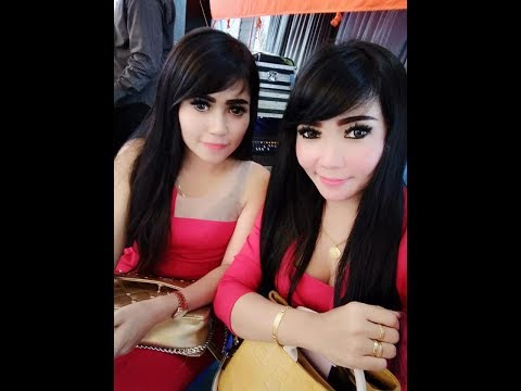 Gesta Musik Live Kagunganratu HWD Kiyai Iyat Ketua Muli Mekhanai Kagunganratu