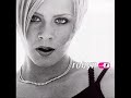 Robyn- Konichiwa Bitches (chipmunk normal speed with lyrics)