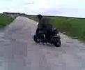videos de Tomassini che salta col kymco