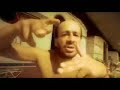 25G Feat. Seth Gueko - CabochardParoles25GYou-voi, toi?Tu brailles, t'aboiesTu vois, moi, je maille et toi tu bois!Tu parles de moi, après tu jaktesFini au bois avec une chatteTes 10, tes 20, j'm'en bats les reinsJ'exige en vain, prends ton surinÀ 10 sur 1 ça s'croit sur-hommeMais j'sais j'reste sereinTé-doi, ta reum!On fait raf en cane-béDans la came et l'do-béTrop d'gars calmes sont tombésSous l'emprise de la drogue, sous l'emprise de l'alcoolPrends pas prise t'as pas d'bolCicatrice d'un bad boyJ'veux l'actrice d'un PlayBoyLe 5.20 n'est pas lègeLes zinks savent faut pas ouèjLabel 5 ou la neigeC'est plus simple faut la tèjPour les timpes faut l'latexFeux éteints fout l'indexMa gue-dro faut l'acheterQualité full HD25G plus relou qu'une chicPlus massif qu'une JeepUne fle-gi tu giclesFais belek y a djé là-basCache ton pompe sous ta djellabaCrame ta skunk et ta bédafaça bi-bi ça cra-craveLe nessbi ça m'rend graveHystérique en garde av'L'alcolique à le port d'armeCache la drogue dans la couche du nourissonBabtous, kerlouches, on t'nourrit d'sonCriaveurs d'herissonPousse a fond, pousse la fonte!Seth Gueko - Refrain X2C'est pour les têtes cabossées et tous les cabochardsLe son des gamosses noirs désossés par les charognardsLe son des cas sociaux, des carossiers, des kosovarsSi on les yeux bleus c'est à cause des gyrophares!25GV'la les chiennes, v'la les loumes, v'la les hyènes, v'la les loupsÀ Eden ça magouilleEnvie d'ken, vide ma gourdeLes roumaines qui s'débrouillentLes dékiz qui déboulentPrends des risques, prends tes couillesNique le fisc et c'est coolAu casse-pipe en cagouleLe bénèf' qui s'écouleNique l'Opac et la CAF de panameLes gros blarfs on les farfes! Les bananes!ça disquette! ça disquette! ton WindowsLa fixette dans ton bras, mais oui j'doseRecelleurs, bicraveurs!Gros c'est l'heure!Les braqueurs, kidnappeursSi t'as peur crie ailleurs!Raide dékere à l'ethèrTu décolles à la colleTu racolles à BoulogneTon alcool, l'eau d'cologneLa zermi, RMI, pas d'amisHé Rémy! on t'as mis au tar-miAccélère plus d'permis!Faut calter t'es qu'une brêleTa cane-bé elle débrayeLe tar-pé tu dégainesJ'vais t'tarter oualeguene25GPaye ton grec à la sauce samouraïLes foulek, les cas soss' te té-je sur les railsOn t'chourave fils à cuivre, la férailOn t'écarte les sse-cui ça fait malDans l'94 on est cuit c'est sous skyOn t'éclate l'essui-glace dans les skailles (dents)ça moutrave dans les bats! dans l'escale!À coup d'batte les poucaves, les pédalesLes pe-pom en croco' Louis VuittonLes narko ont l'pe-pom dans l'vito!Seth Gueko - Refrain X2Aaaah!!Seth Gueko, 25GPour tous les krawéTous les toxibarsLes uni-jambistesLes déglingos, cas soss'