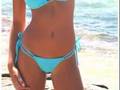 Brésilienne sexy en bikini