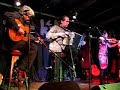 thanks to the solas webmaster (solas@solasmusic.com) for permission to put those clips here...