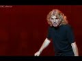 billy-connolly-live-talking-about-graveyards.html