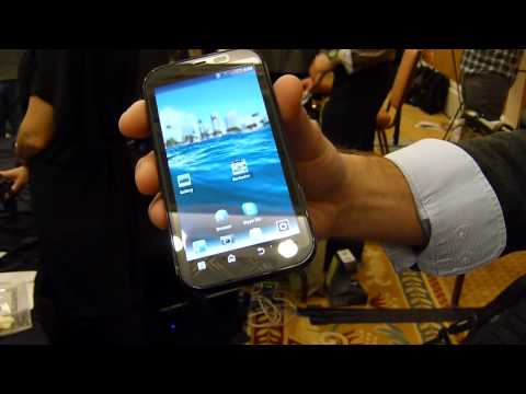 Motorola Droid Bionic Hands on Video 0