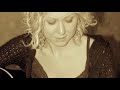 Angelica Redlund - Ensam kvar Angelica Redlund - Ensam kvar