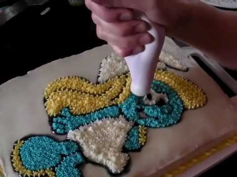 how to draw on a cake